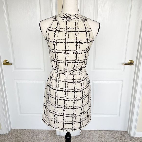 Ann Taylor LOFT 0P Petite Unique Neckline Dalmatian Plaid Black Crème Contrast B - Picture 10 of 14